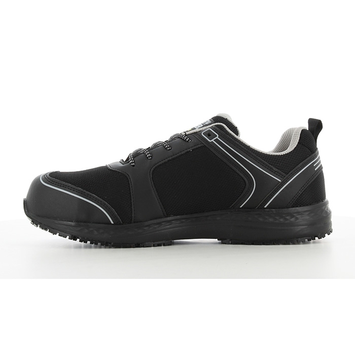 zaščitni čevlji s1 src safety jogger balto št.45 nizki zaščitni čevlji s1 src safety jogger balto št.45 nizki