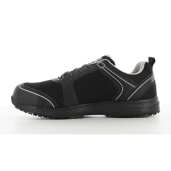 zaščitni čevlji s1 src safety jogger balto št.45 nizki zaščitni čevlji s1 src safety jogger balto št.45 nizki